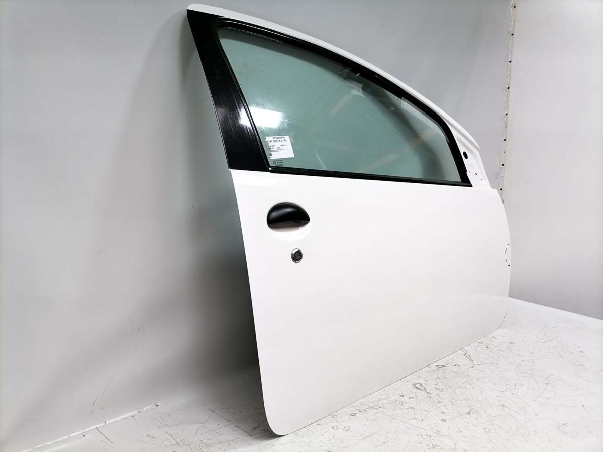 Peugeot 107 original T&uuml;r vorn rechts KWD Wei&szlig; 3-T&uuml;rer Bj.2009